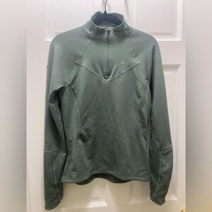 Nike Fit long sleeve top light green